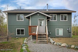 11400 E Turtle Dr, Palmer, AK 99645