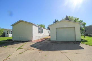 1208 Shiawassee River Rd Unit 4, Three Rivers, MI 49093