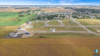 9 W Willow Trail, Crooks, SD 57020