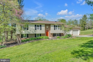 335 Shamer Run Dr, Hampstead, MD 21074