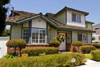 1107 Blossom Ln, Redondo Beach, CA 90278
