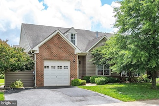 28 Brighton St, Ocean View, DE 19970
