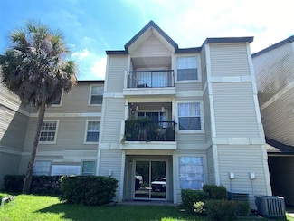 1932 Lake Atriums Cir Unit 77, Orlando, FL 32839