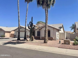 8759 W Port au Prince Ln Unit 1, Peoria, AZ 85381