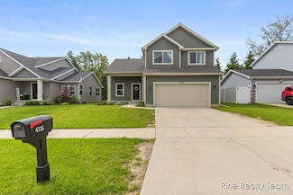 4335 Norway St, Holt, MI 48842