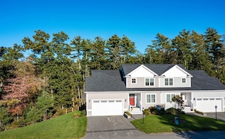 19 Sarahbeth Ln Unit 27, Rochester, MA 02770