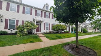 2486 Georgetown Cir, Aurora, IL 60503