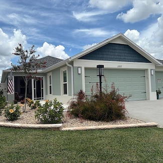 2823 Cade Ct, The Villages, FL 32163