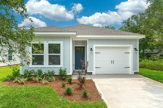 50 Jessica Ct, Freeport, FL 32439