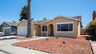 2020 Willow Dr, Petaluma, CA 94954