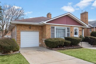 9449 S Lawndale Ave, Evergreen Park, IL 60805
