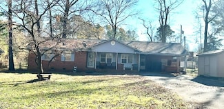 108 Woodshire Dr, Boiling Springs, SC 29316