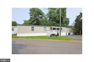 28 Little Branch Ln, Stafford, VA 22554