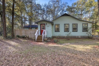 717 Spiral Garden Way, Tallahassee, FL 32305