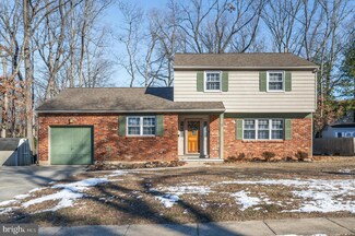 12 Hickory Ln, Berlin, NJ 08009