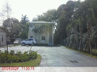 816 NW 3rd St Unit 1, Fort Lauderdale, FL 33311