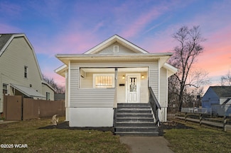 330 W Ashton Ave, Lima, OH 45801