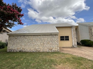 1411 Hi Cir N, Horseshoe Bay, TX 78657