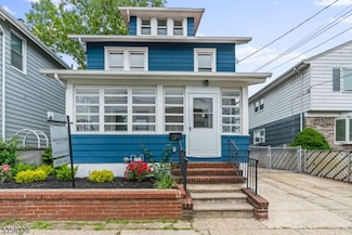 49 Oakwood Ave, Bloomfield, NJ 07003