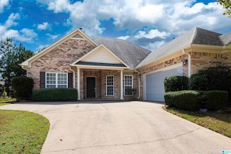 109 Chesser Loop Rd, Chelsea, AL 35043