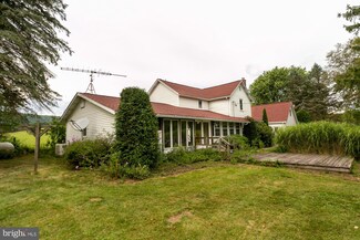 8807 Cranesville Rd, Terra Alta, WV 26764