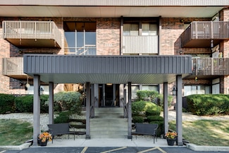 1503 Woodbridge Rd Unit 3E, Joliet, IL 60436