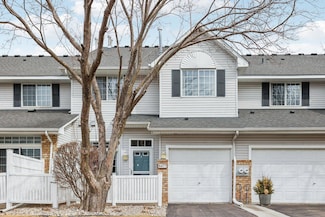 8477 Cortland Rd, Eden Prairie, MN 55344