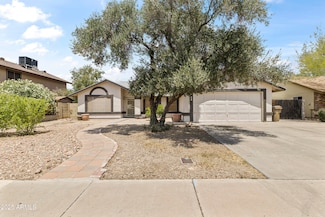 8234 W Sweetwater Ave, Peoria, AZ 85381