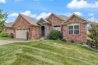 2624 Crescent Hill Dr NE, Corydon, IN 47112