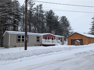 9496 Erie Canal Rd, Croghan, NY 13327
