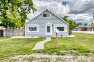 300 N 6th St, Hamilton, MT 59840