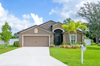 2341 SE Mariola Ave, Port St. Lucie, FL 34952