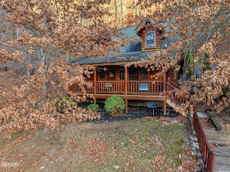 3221 Smoky Ridge Way, Sevierville, TN 37862