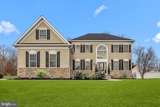 127 Blue Meadow Ln, Sicklerville, NJ 08081