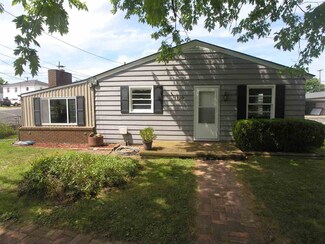 1120 C St, Ceredo, WV 25507