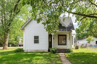 425 W Eagle St, Arlington, NE 68002