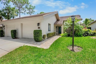 3362 Sandleheath Unit 12, Sarasota, FL 34235