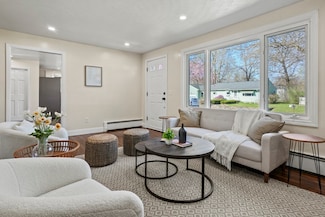 11 Kinglet Dr, Shrewsbury, MA 01545