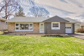 4309 South St, McHenry, IL 60050