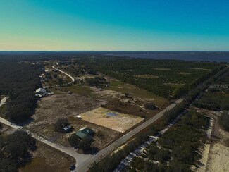 4 Blue Jordan Rd, Frostproof, FL 33843