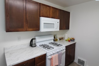 1307 Rochefontaine St, Richland, WA 99354