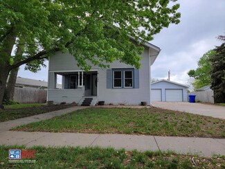 339 S Plum St, Grand Island, NE 68801