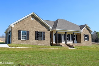 88 Copperhead Rd, Gore Springs, MS 38929