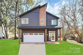 5402 Wales St, Charlotte, NC 28269