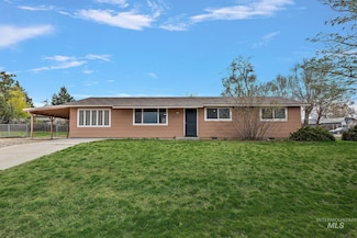 10453 W Fox Ridge Dr, Boise, ID 83709