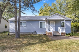 33720 Harlowshire St, Farmington Hills, MI 48335