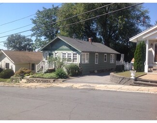 689 Lowell St, Lawrence, MA 01841