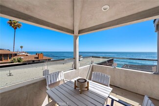 1059 Gaviota Dr, Laguna Beach, CA 92651