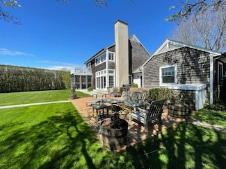26 Osborn Farm Ln, Wainscott, NY 11975