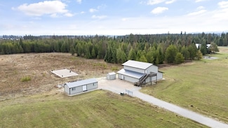 4725 Williams Valley Rd, Clayton, WA 99110